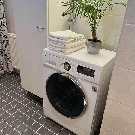 Διαμέρισμα Merellinen Sijainti, Sauna Ja Ilmainen Pysaekoeinti *